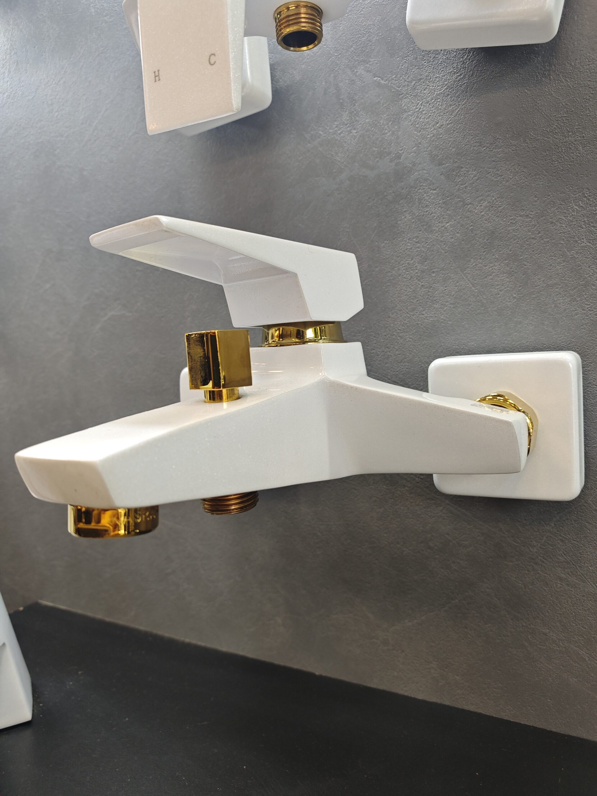 توالت و کمام کنکورد 2